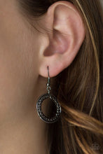 Load image into Gallery viewer, Savagely She-Wolf Multi Necklace - Paparazzi Accessories