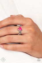 Load image into Gallery viewer, September 2022 Sunset Sightings Fashion Fix Set - Paparazzi Accessories
