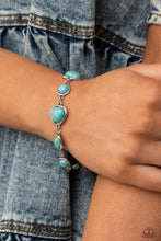 Load image into Gallery viewer, March Simply Santa Fe Fashion Fix Set - Paparazzi Accessories
