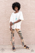 Load image into Gallery viewer, May 2022 Simply Santa Fe Fashion Fix Set - Paparazzi Accessories