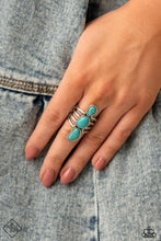 Load image into Gallery viewer, March Simply Santa Fe Fashion Fix Set - Paparazzi Accessories