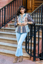 Load image into Gallery viewer, January 2022 Simply Santa Fe Fashion Fix Set - Paparazzi Accessories