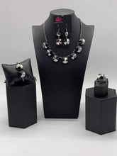 Load image into Gallery viewer, September 2021 Magnificent Musings Fashion Fix Set - Paparazzi Accessories