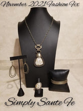 Load image into Gallery viewer, November 2021 Simply Santa Fe Fashion Fix Set - Paparazzi Accessories