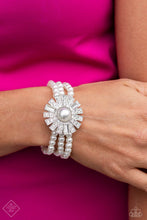 Load image into Gallery viewer, October 2023 Fiercely 5th Avenue Fashion Fix Set - Paparazzi Accessories
