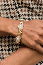 Load image into Gallery viewer, March 2024 Fiercely 5th Avenue Fashion Fix Set - Paparazzi Accessories
