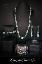 Load image into Gallery viewer, May 2023 Simply Santa Fe Fashion Fix Set - Paparazzi Accessories
