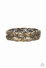 Load image into Gallery viewer, Paisley Portico Brass Bracelet - Paparazzi Accessories
