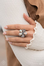 Load image into Gallery viewer, July 2023 Simply Santa Fe Fashion Fix Set - Paparazzi Accessories
