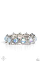 Load image into Gallery viewer, Summer Stupor Green Bracelet - Paparazzi Accessories
