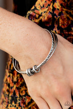 Load image into Gallery viewer, October 2021 Sunset Sightings Fashion Fix Set - Paparazzi Accessories
