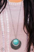 Load image into Gallery viewer, April(2019) Simply Santa Fe Fashion Fix Set - Paparazzi Accessories

