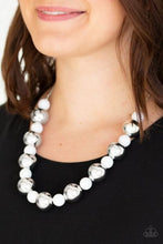 Load image into Gallery viewer, Top Pop White Necklace Paparazzi 
