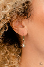 Load image into Gallery viewer, Sheen Season Brass Necklace - Paparazzi Accessories

