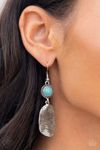 Load image into Gallery viewer, March 2022 Simply Santa Fe Fashion Fix Set - Paparazzi Accessories
