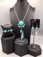 Load image into Gallery viewer, March Simply Santa Fe Fashion Fix Set - Paparazzi Accessories
