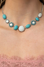 Load image into Gallery viewer, March 2023 Simply Santa Fe Fashion Fix Set - Paparazzi Accessories
